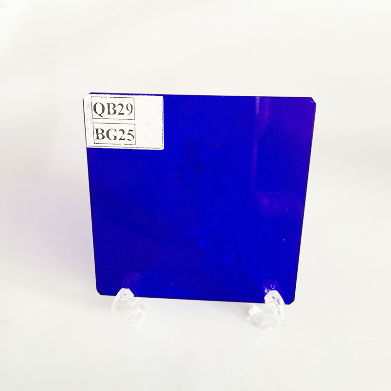 选择吸收型玻璃温度敏感性